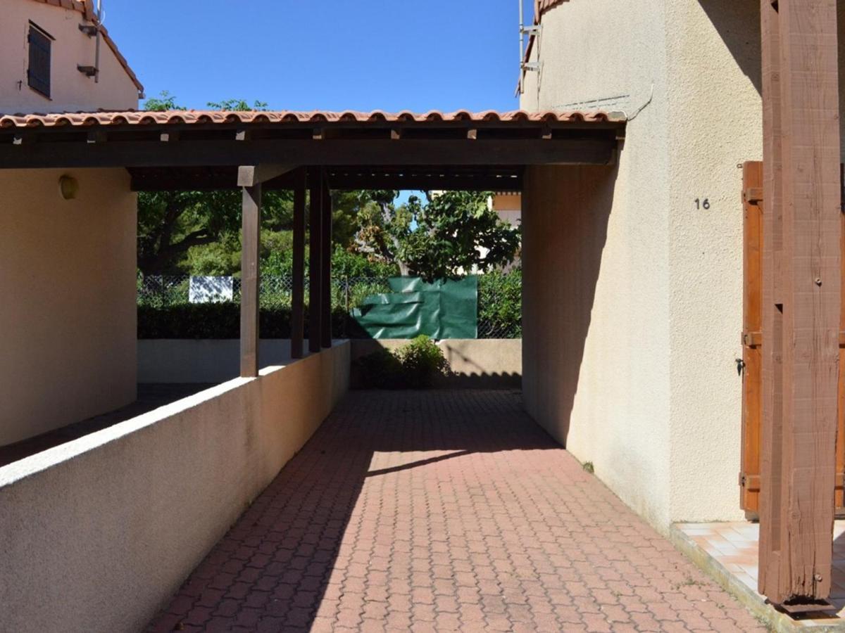 Maison 3 Pieces + Mezzanine, Terrasse, 300M Plage, 6 Couchages - Saint Pierre La Mer - Fr-1-229D-582 ภายนอก รูปภาพ